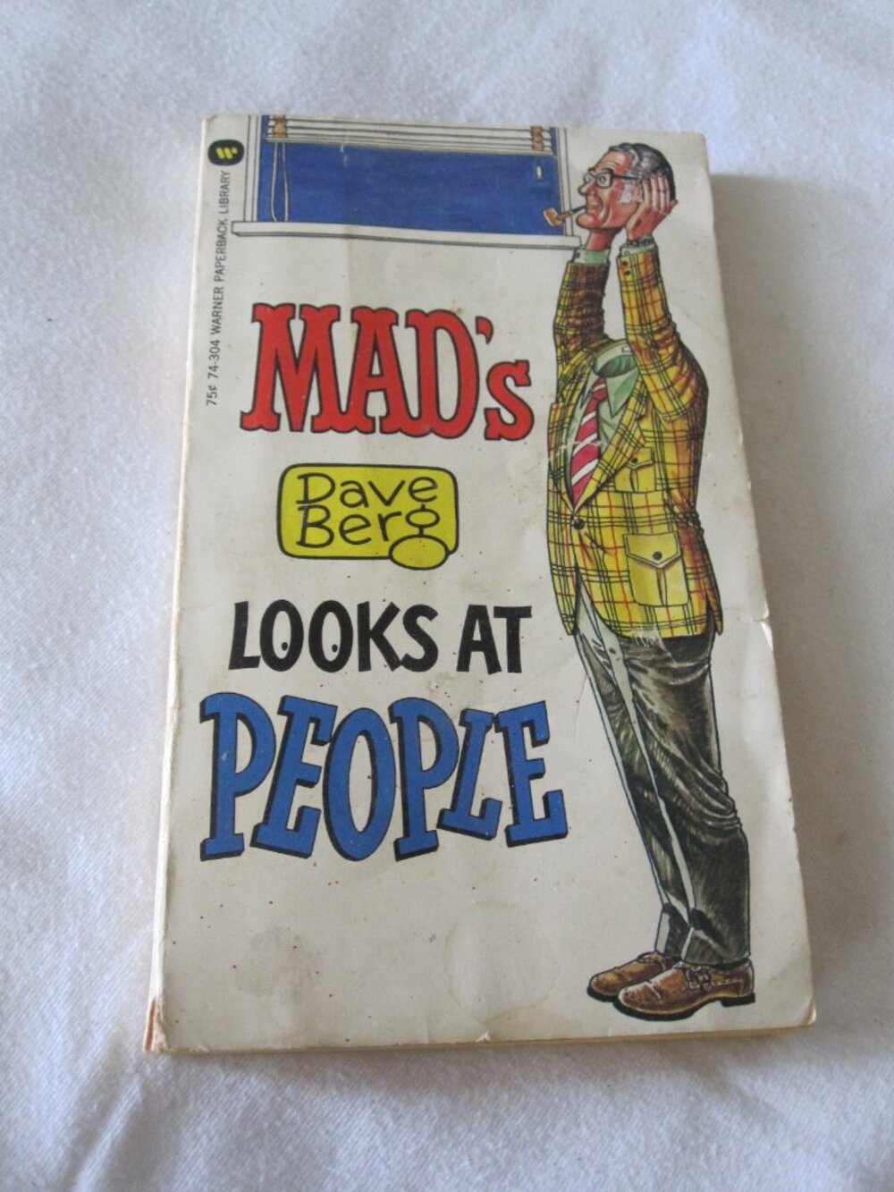 1973 MAD p/b book: Dave Berg Looks at People
